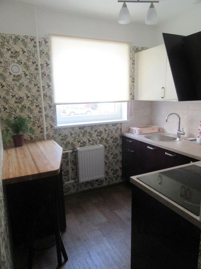 Family Apartment Riga Exterior photo