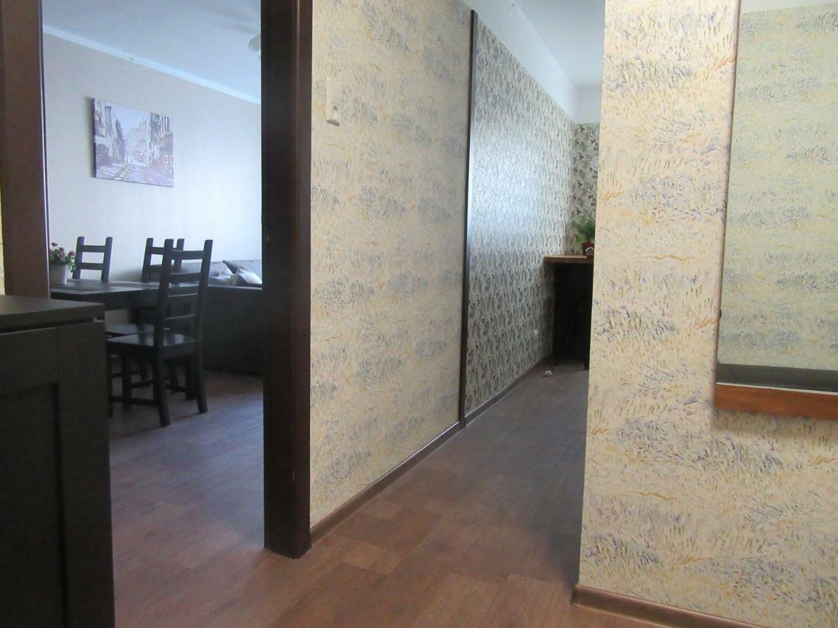 Family Apartment Riga Exterior photo
