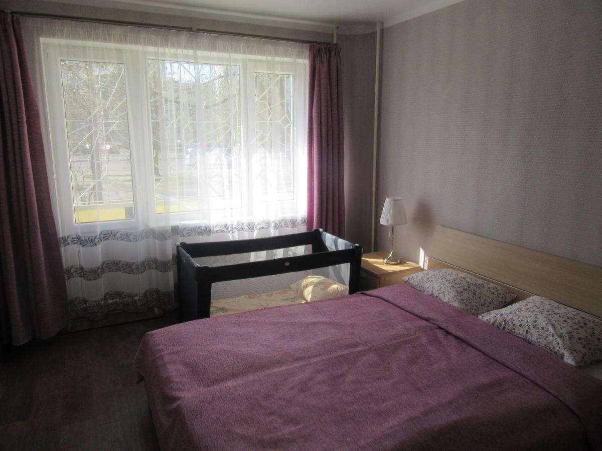Family Apartment Riga Exterior photo